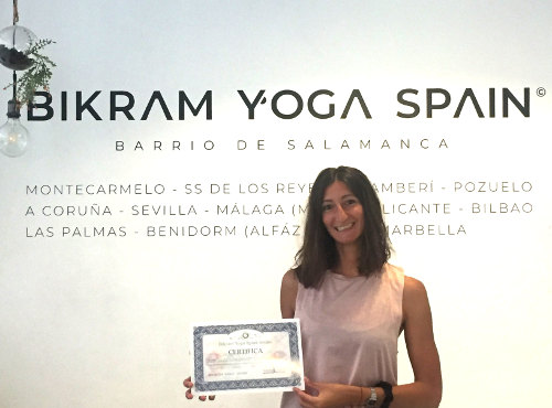 Loreto profesora Vinyasa Yoga