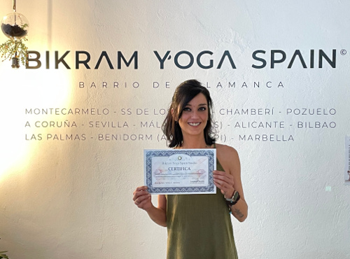 Profesor Bikram Yoga, Raquel Gonzalez
